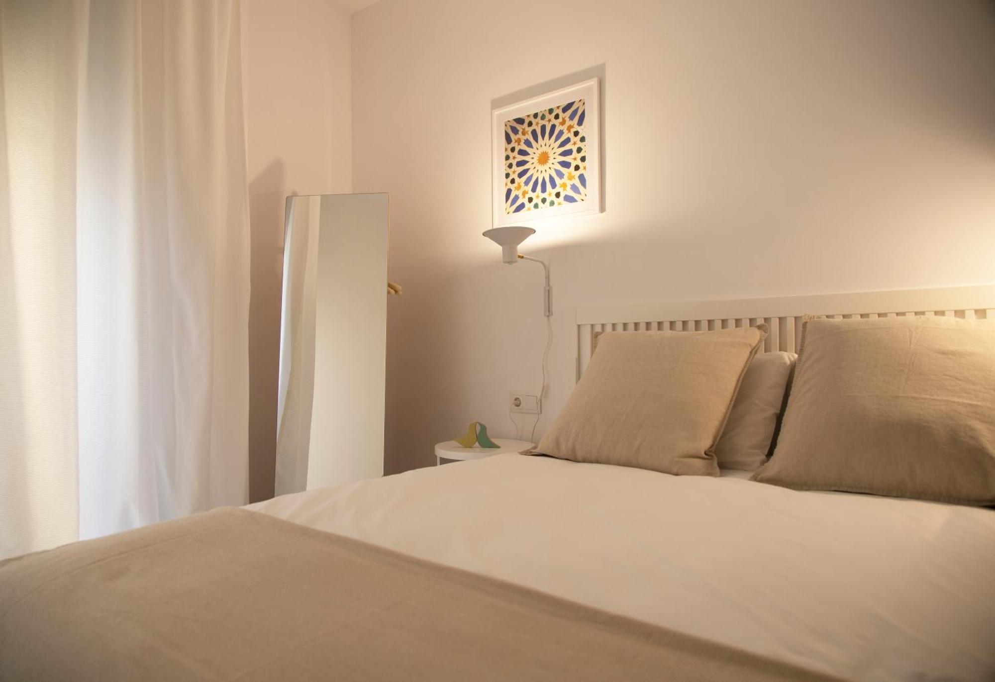 Reyes Catolicos II Suite Apartment Séville Extérieur photo